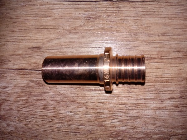Rehau Rautitan Löt-Pressübergang Rautitan RX+ bleifreier Rotguss 16 x15mm